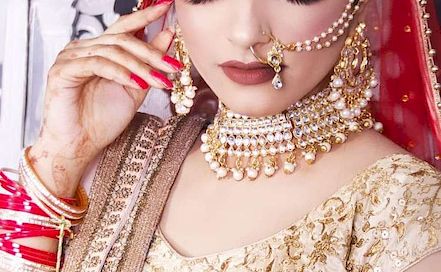 Kajal Banga Makeovers - Best Bridal & Wedding Makeup Artist in  Delhi NCR